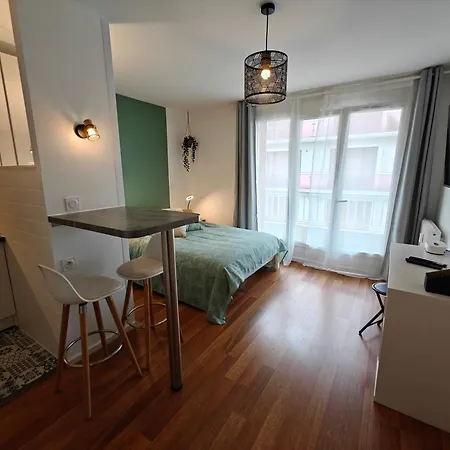 Appartement T1 Bis Rénové Et Parking