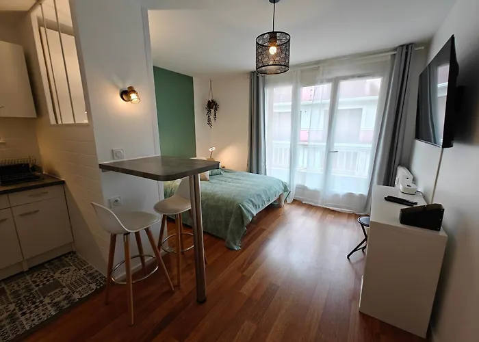 Apartament T1 Bis Renove Et Parking